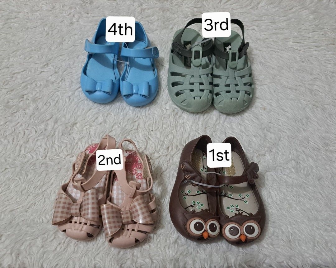 Original mini melissa/zaxy/igor/ipanema (Category: Babies & Kids Fashion) located in Quezon City. Submitted by kimlynandaya (Listing ID 1437067533, Image 1). Description: original mini melissa/zaxy/igor/ ipanema.. 1st:usa7/eur22/23/13½cm price:449 condition:like new 2nd:usa8/eur23/14cm price:349 3rd:usa8/eur24/14½cm price:349 4th:12cm price:150.