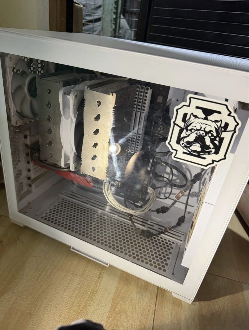 PC Unit only - Beast for 1080p (Category: Computer Parts) located in Pasig City. Submitted by jychom (Listing ID 1437160595, Image 2). Description: RFS : Di na nagagamit due to work, and will upgrade to apple environment soon, nagpapagawa rin bahay so need ng little extra budget Everything you see here is legitimate, and branded. Case: Lian LI O11 AIR MINI White - mesh front panel, aluminum tempered glass (all ports are working, depende na lang s