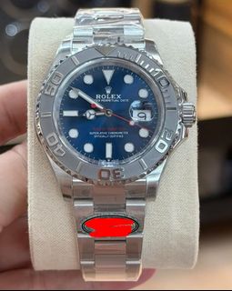 (Category: ) located in . Submitted by 2023luxuryforless (Listing ID 1437086963, Image 1). Description: .