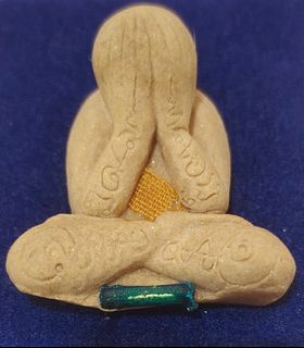 (Category: ) located in . Submitted by max-the-luck (Listing ID 1437143874, Image 1). Description: .