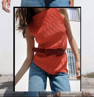 (Category: ) located in . Submitted by clothes4breakfast (Listing ID 1437166154, Image 1). Description: .