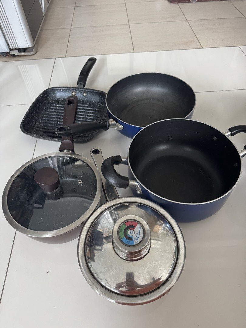 Pots and pans450307235376670720