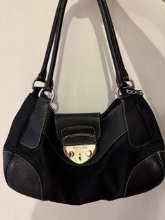 （分類：）位於 。 由 emmaagrants 提交（商品編號 1437162515，圖片 1）。簡介： 。