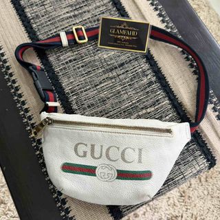 (Category: ) located in . Submitted by Glamfahd (Listing ID 1437161724, Image 1). Description: .