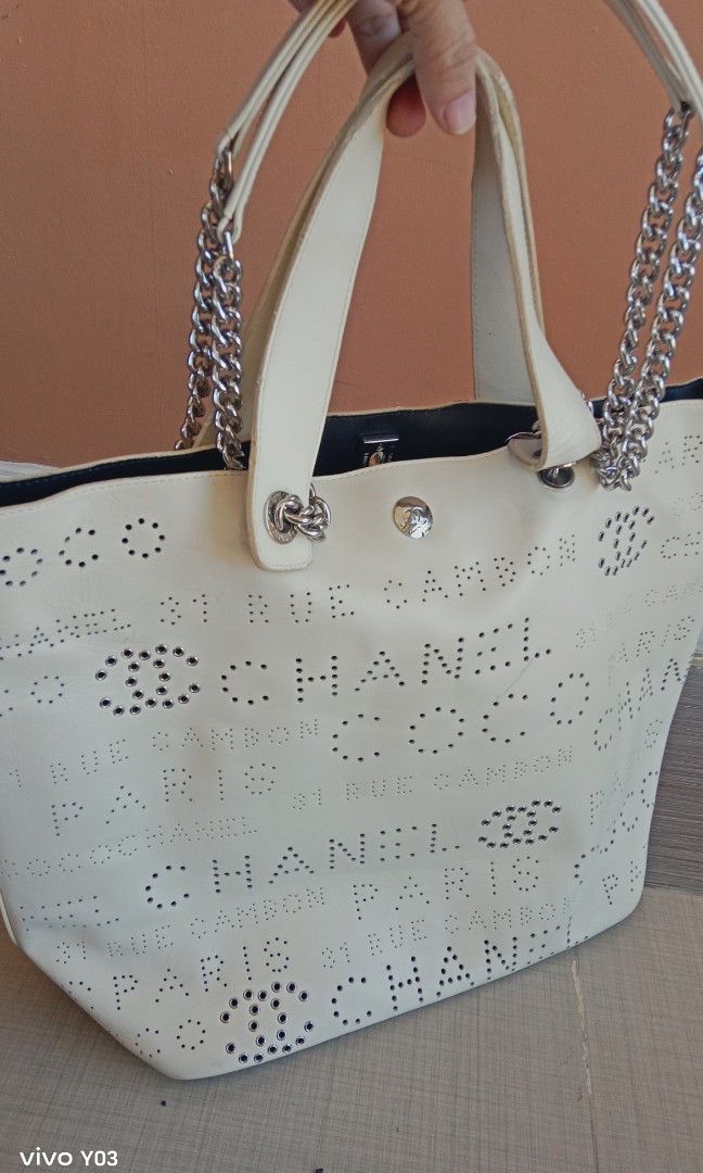 Preloved chanel limited edition 2way bag (Category: Shoulder Bags) located in Cabuyao City. Submitted by selections888 (Listing ID 1437076433, Image 1). Description: preloved from Japan supplier med-large size color white made in Italy with hologram sticker /code unique and elegant design way bag expect signs of use as preloved still good for daily use.