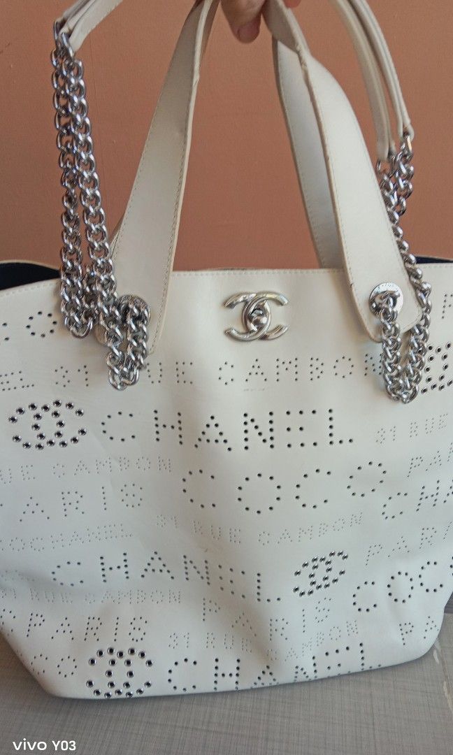 Preloved chanel limited edition 2way bag (Category: Shoulder Bags) located in Cabuyao City. Submitted by selections888 (Listing ID 1437076433, Image 3). Description: preloved from Japan supplier med-large size color white made in Italy with hologram sticker /code unique and elegant design way bag expect signs of use as preloved still good for daily use.