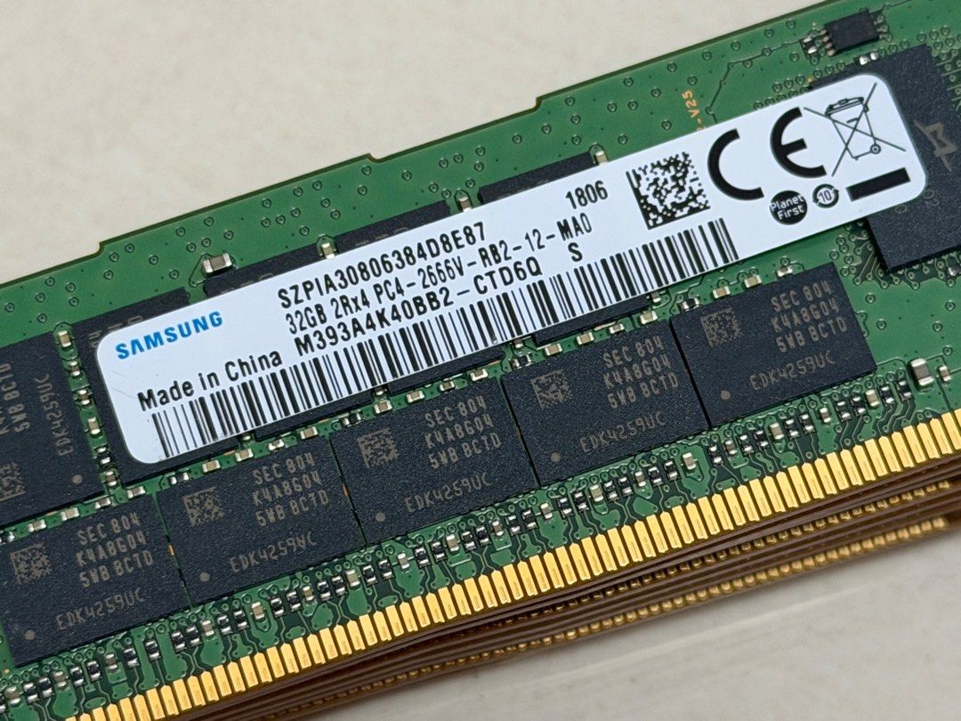 Samsung 32GB DDR4 ECC RAM450253673548359681