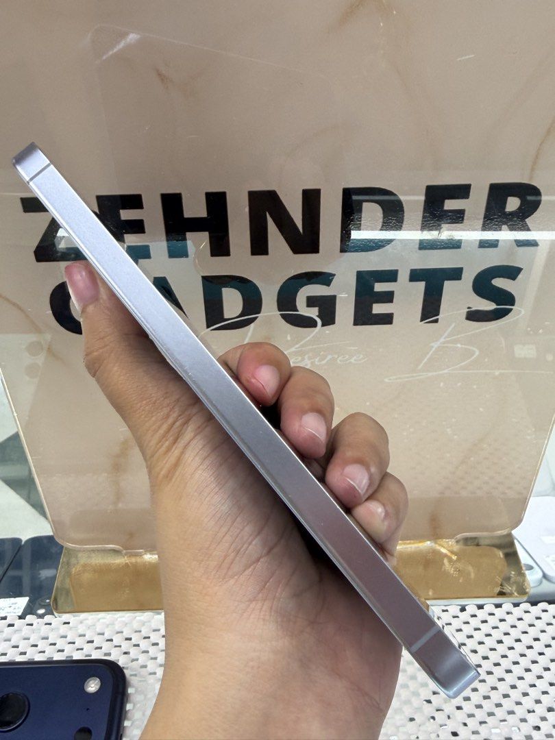 SAMSUNG S24 PLUS 12/512GB OPENLINE (NTC APPROVED) (Category: Samsung) located in San Juan City. Submitted by desireebayal96 (Listing ID 1437076798, Image 2). Description: SAMSUNG GALAXY S24+ * NTC APPROVED * 12/512GB * DUAL SIM * OPENLINE (BOTH PHYSICAL SIM) * 4900mAh * 97% SMOOTH * NO ISSUE * NO HISTORY OF REPAIR * NO AMOLED BURN * NO DEAD PIXEL * WITH CORD TYPE-C NOTE: HINDI PO MASYADONG MAKINIS, PERO DI NAKAKA APEKTO SA PERFORMANCE SUPER SMOOT