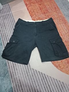 (Category: ) located in . Submitted by mudd91store (Listing ID 1437104504, Image 1). Description: .