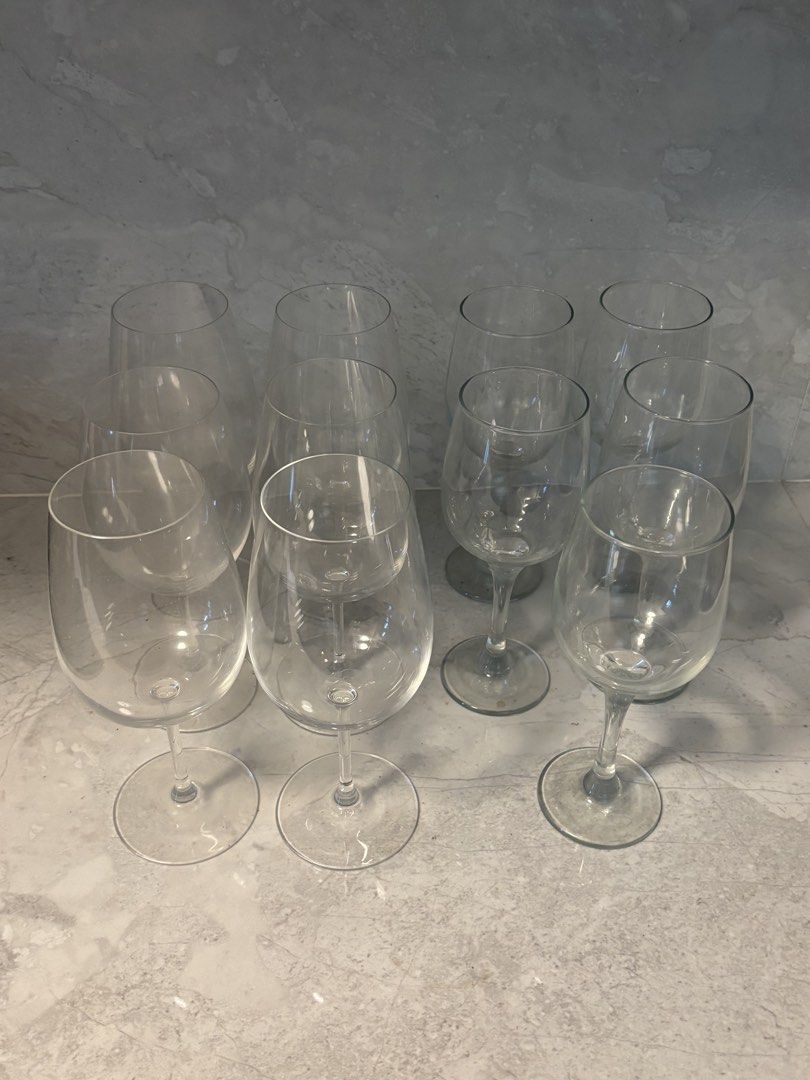 Set of Wine Glasses (11pcs) (Category: Dinnerware & Cutlery) located in Taguig. Submitted by dekatrio (Listing ID 1437066509, Image 1). Description: Set of wine glasses - 11pcs 5pcs same shape & make 6pcs same shape & make 1pc with a different shape & make.