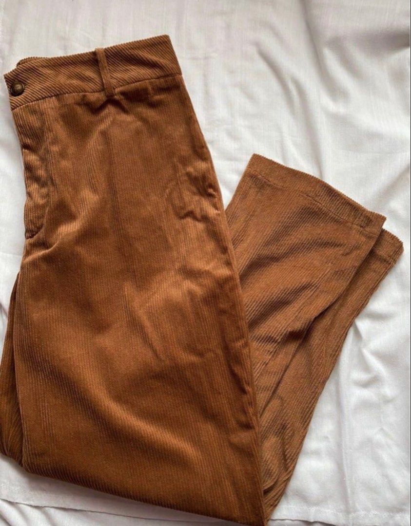 Shein Corduroy Brown Pants (Category: Other Bottoms) located in Cavite. Submitted by onceloved_ (Listing ID 1437207874, Image 3). Description: soft fabric Waist: 34” Length: 39”.