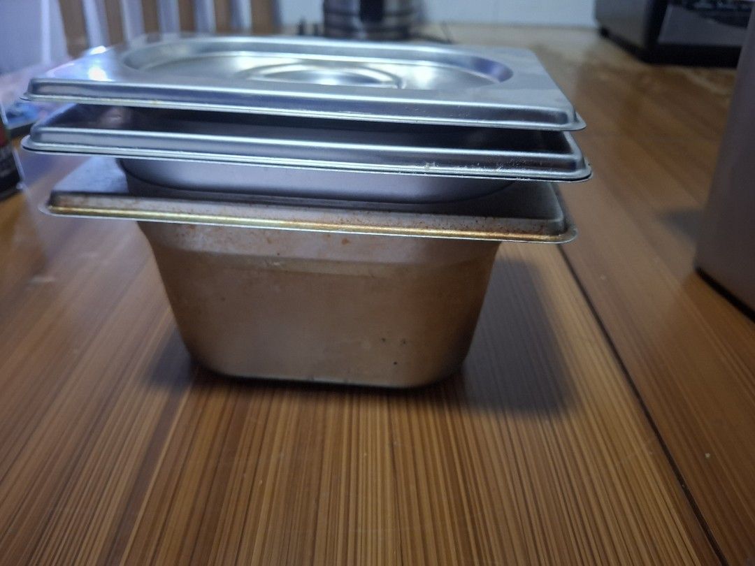 Stainless Steel Kitchen Pans and Racks450095719561963520