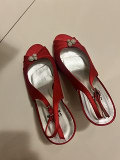 (Category: ) located in . Submitted by shopandbuy2018 (Listing ID 1437180845, Image 1). Description: .