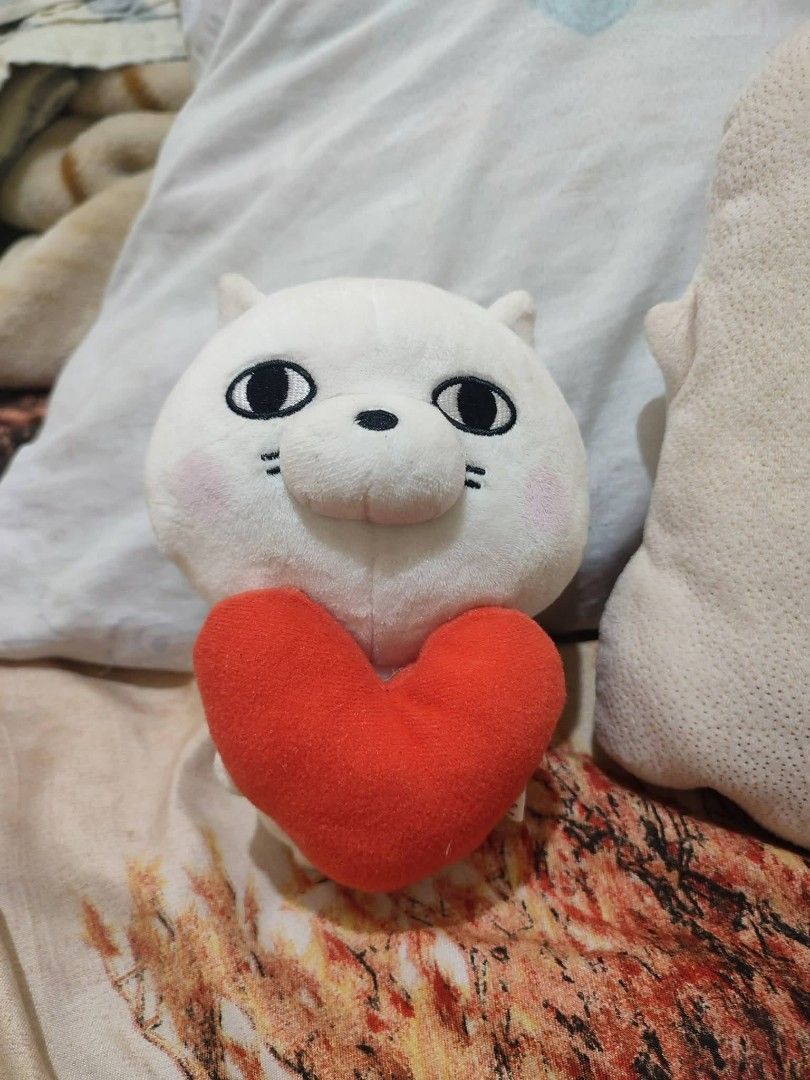Stuff toys (Category: Toys & Games) located in Caloocan City. Submitted by mariacubos (Listing ID 1437118238, Image 3). Description: I need to declutter because I need funds for my tuition.