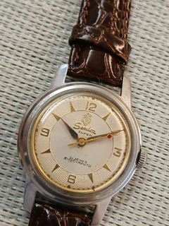 （分類：）位於 。 由 watchclock679 提交（商品編號 1437143472，圖片 1）。簡介： 。