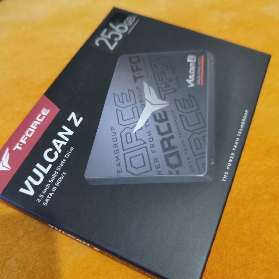 T-Force Vulcan Z 256GB SSD 2.5inch (Category: Computer Parts) located in Makati City. Submitted by genard_ (Listing ID 1437065154, Image 2). Description: - T-Force Vulcan Z 256GB SSD - 2.5-inch form factor - Solid-state drive for faster performance - Sleek design.