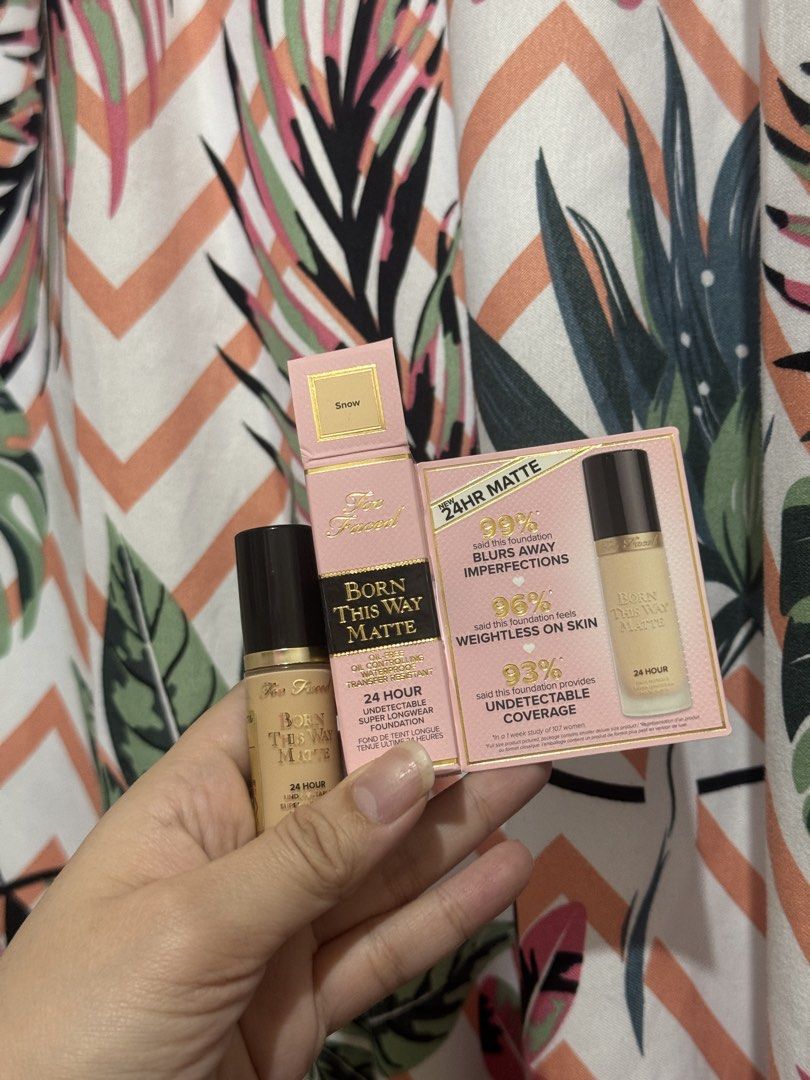 Too Faced Born This Way Matte Foundation SNOW MINI SIZE 5ml (Category: Makeup) located in Quezon City. Submitted by kikayandbeyondbybreezemnl (Listing ID 1437208310, Image 1). Description: MINI SIZE ONLY 5ml Shade: SNOW Japan Sourced 100% authentic 5 slots avail.