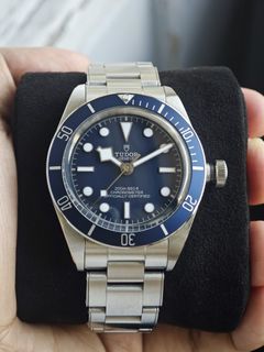 (Category: ) located in . Submitted by taoketimepieces (Listing ID 1437156451, Image 1). Description: .
