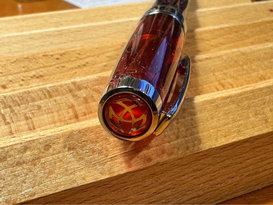 TWSBI Diamond ALR (Category: Stationery & School Supplies) located in Manila. Submitted by rayxdaniel (Listing ID 1437164967, Image 2). Description: Helping a friend - selling this TWSBI Diamond 580 ALR Bought from TY Lee Pens Inked once with Artext Purple Ink Rarely used comes with the case .