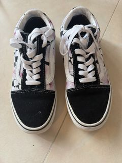 （分類：）位於 。 由 sikting 提交（商品編號 1437040442，圖片 1）。簡介： 。