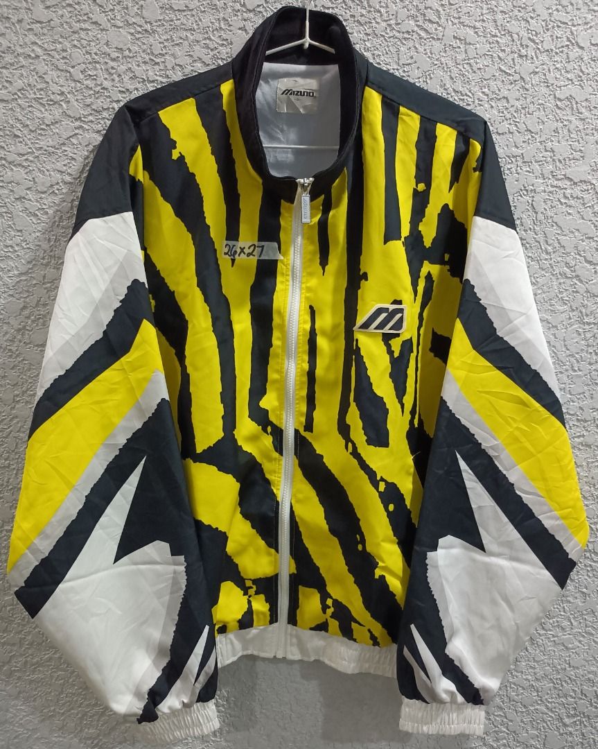 (PRICE DROP) - VINTAGE MIZUNO ZEBRA DESIGN WINDBREAKER (Category: Coats, Jackets and Outerwear) located in Calamba. Submitted by rootsph (Listing ID 1437192029, Image 1). Description: Details: Fits XL to 2XL (boxy type). Dimes: 26W x 27L (Boxy) Color: Yellow / White/ Black Condition: Excellent, no issue, like new, complete tags Please manage your expectation, item being sold is preloved and not brand new unless stated otherwise. Major and minor i