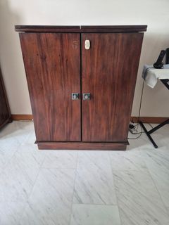 (Category: ) located in . Submitted by old.monk (Listing ID 1437039862, Image 1). Description: .