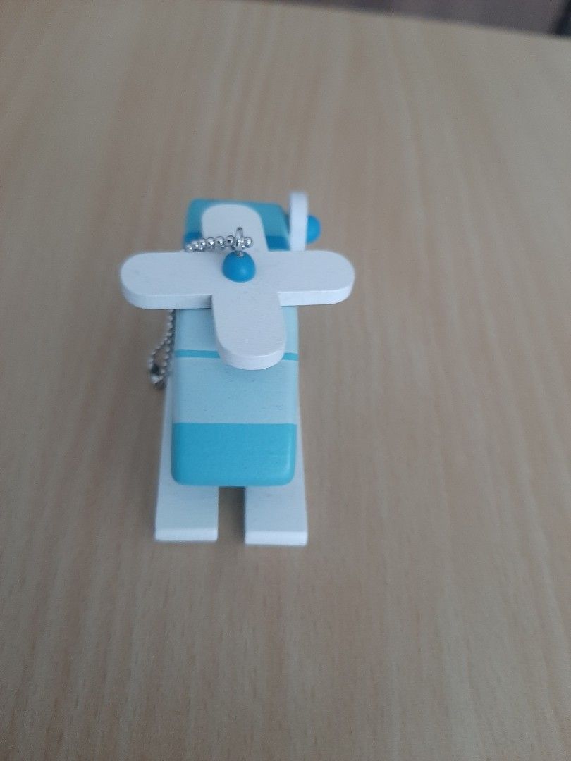 Wooden Helicopter Keychain, Hobbies & Toys, Stationery & Craft ...