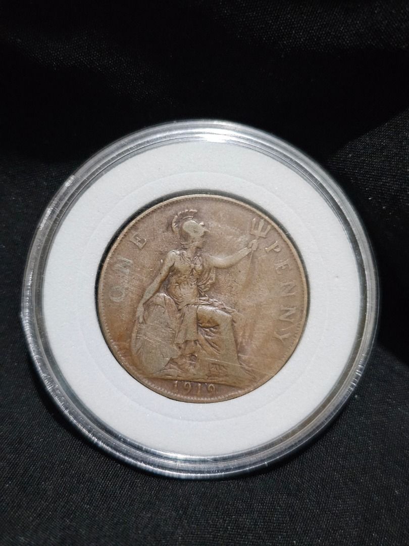 1919 British Penny Coin (Category: Currency) located in Manila. Submitted by yatskiex2026 (Listing ID 1437344702, Image 2). Description: - 1910 British Penny coin - Features a seated Britannia design - Made of copper - Includes a protective holder - Year: 1910.