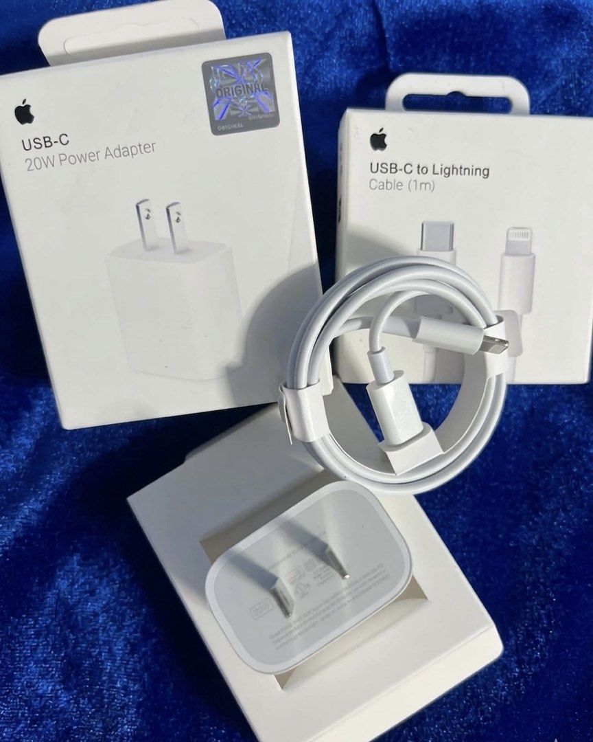 20W iPhone Charger 11/12/13/14 promax (Category: Chargers & Cables) located in Manila. Submitted by as_onlineshop11 (Listing ID 1437390121, Image 1). Description: .