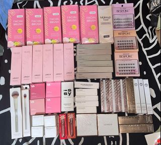(Category: ) located in . Submitted by monekaaa (Listing ID 1437224965, Image 1). Description: .