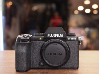 （分類：）位於 。 由 hi-tech_shop-m 提交（商品編號 1437345100，圖片 1）。簡介： 。