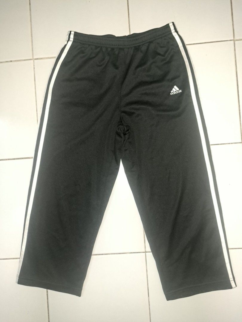 Adidas 3 stripes ankle length track pants (Category: Joggers) located in Quezon City. Submitted by madshoppe (Listing ID 1437344975, Image 1). Description: W13xL31 Ankle length authentic good condi.