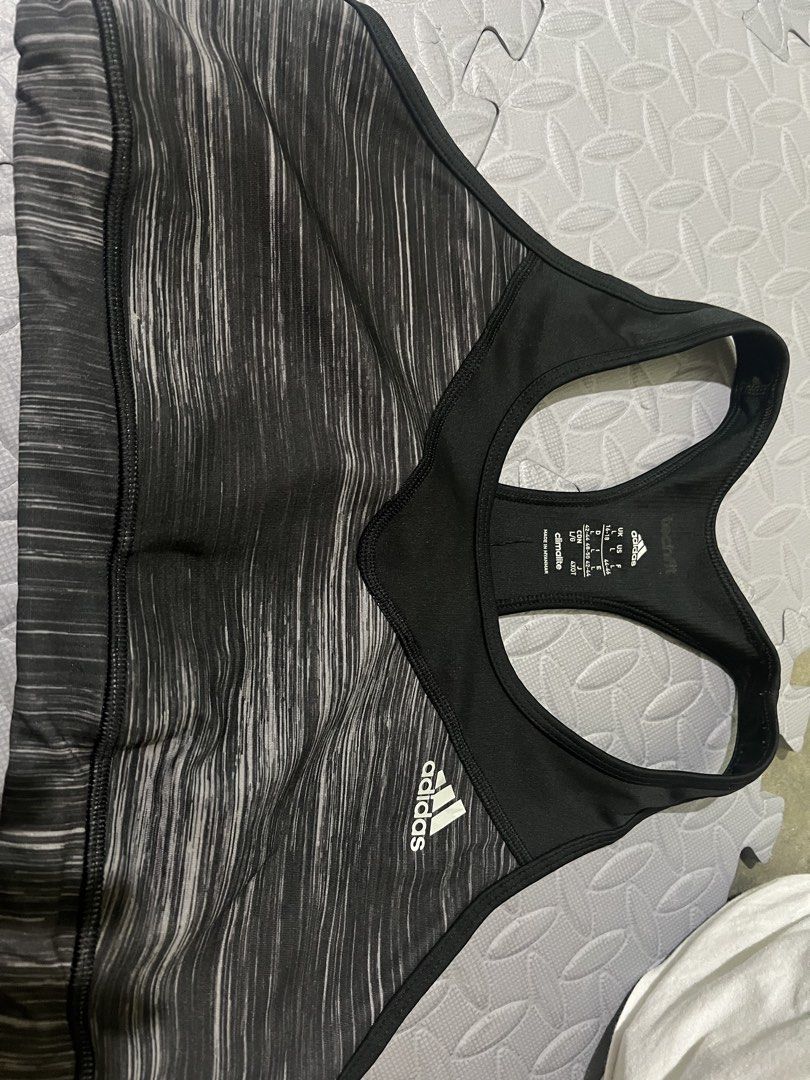 ADIDAS SPORTS BRA (Category: Activewear) located in Malabon City. Submitted by cecepicks (Listing ID 1437242824, Image 2). Description: Barely used Cut tags (sensitive skin) No issue Non padded.