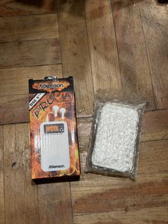 （分類：）位於 。 由 charles_2001 提交（商品編號 1437347340，圖片 1）。簡介： 。