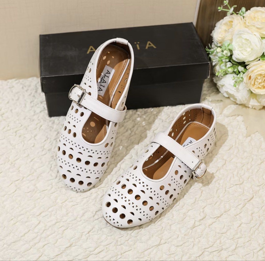 Alaia Ballet Flats (Category: Flats & Sandals) located in Manila. Submitted by chellerocker05 (Listing ID 1437248288, Image 1). Description: All alaia plain range 1.5k-2k With rhinestone 2.5k 2 days to delivery manila and provincial 36-40.