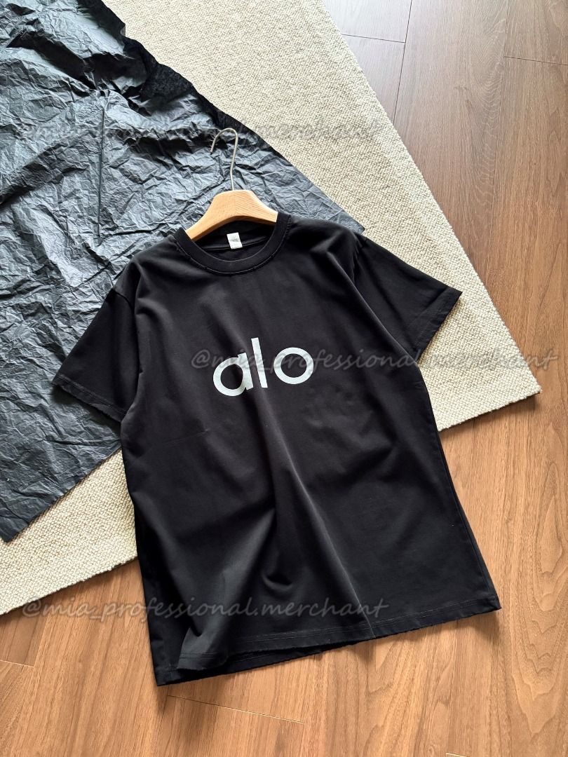 alo T-shirt, unisex (Category: Tshirts & Polo Shirts) located in Singapore. Submitted by luxe_pick_planet (Listing ID 1437364405, Image 3). Description: Express delivery takes about 10-12 days to sg, Sorry for the urgent order. Products are continuously updated,Welcome to consult..