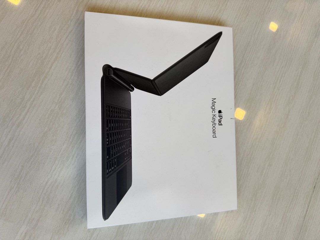 Apple iPad Pro 11-inch Magic Keyboard451294275966740484