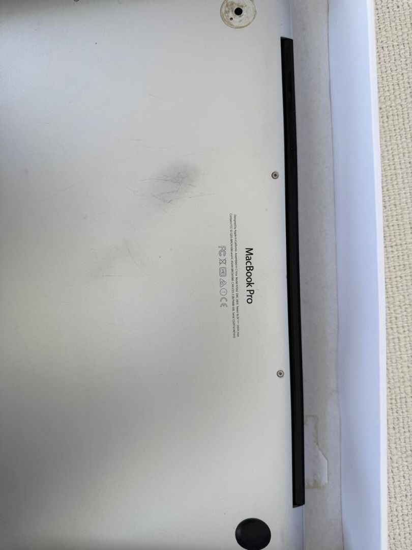 Apple MacBook Pro451410884507084801