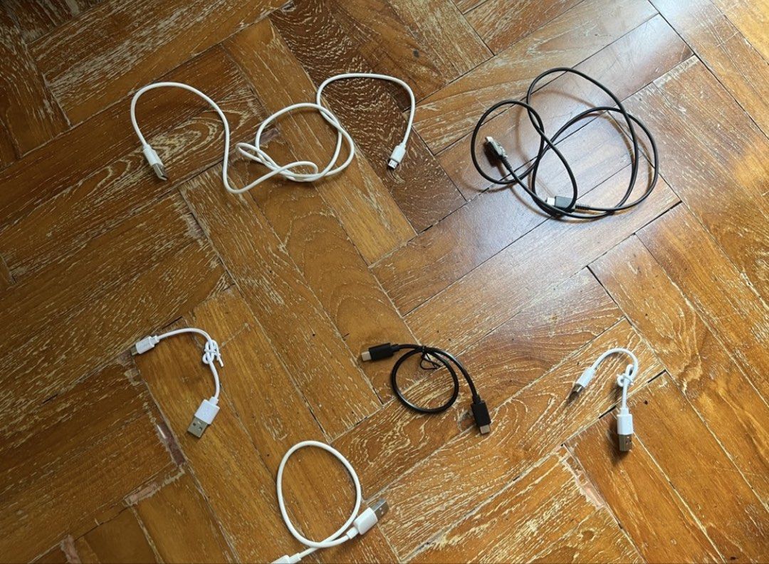 Assorted USB Charging Cables450942213806499842
