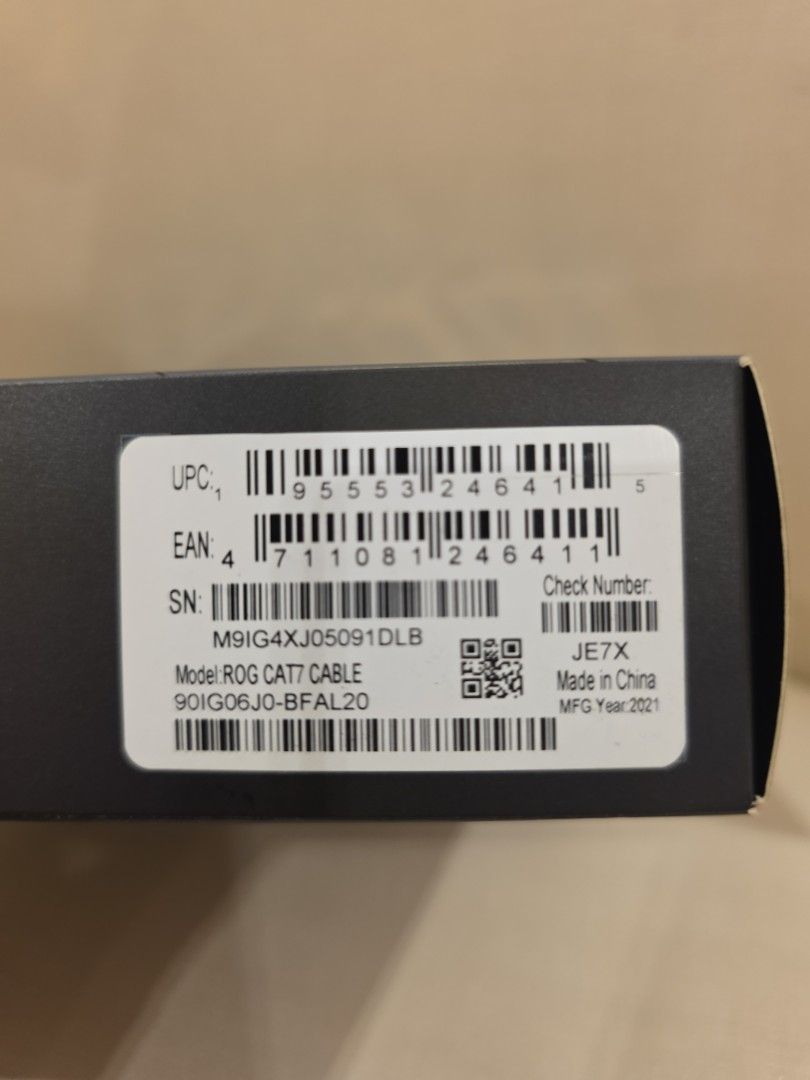 ASUS ROG Zoom Cat 7 Gaming Mouse451411828424714243