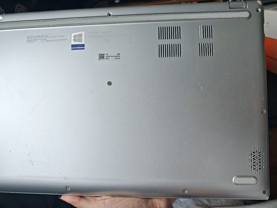 ASUS VivoBook 15 Laptop452989226928711683