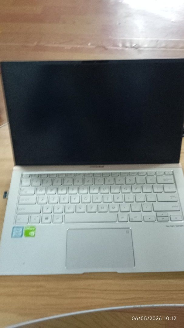 ASUS Zenbook Laptop450931347486812162