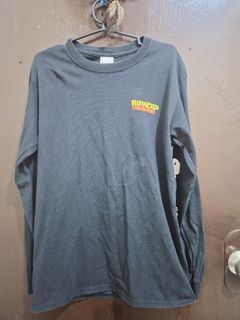 (Category: ) located in . Submitted by ca.thrift.thy (Listing ID 1437296006, Image 1). Description: .