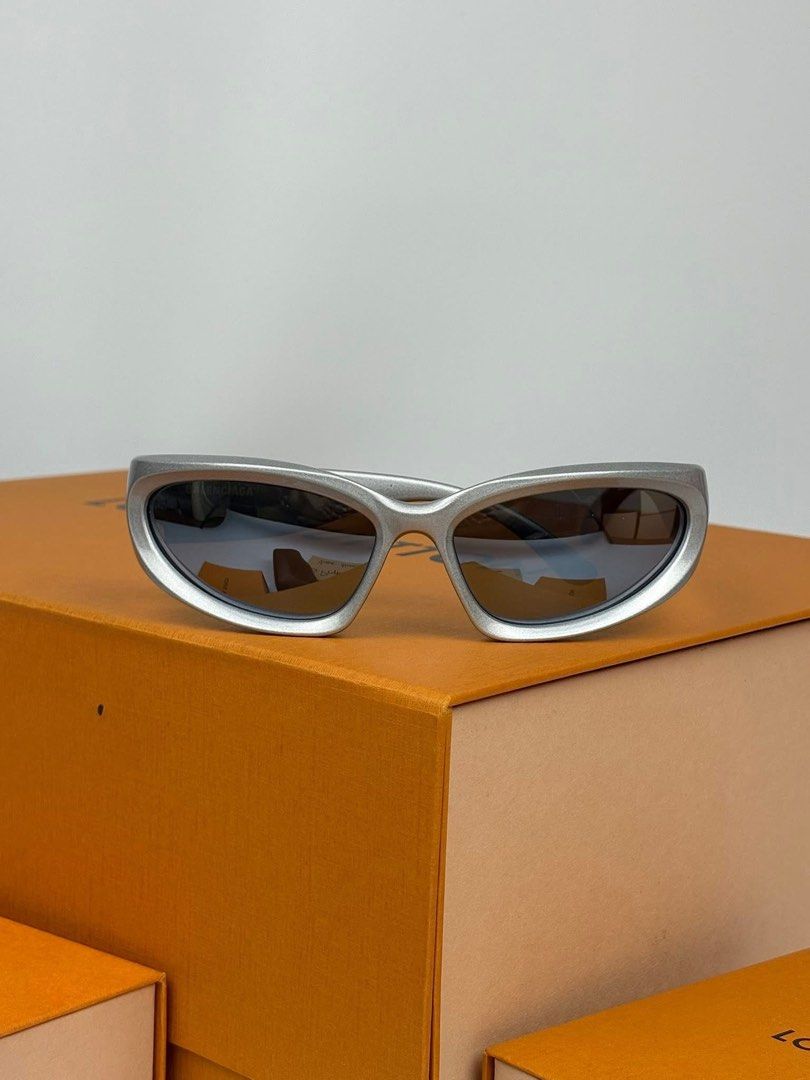 Balenciaga Swift Oval Sunglasses (Category: Sunglasses & Eyewear) located in Las Pinas. Submitted by vinalcantara (Listing ID 1437266105, Image 3). Description: For Sale / Trade !! Balenciaga Swift Oval Sunglasses 'Silver' Like New / with case only Php 20,000 Will send detailed pics upon request ✔️ ✅ Terms/Layaway 📍 Loc/Meet ups: SM Dasmarinas 💸 BDO or Gcash 🚚 Lalamove/LBC ✔️ Unli vouch and legit check @Prynne_sole on IG! Dm to purchase!.