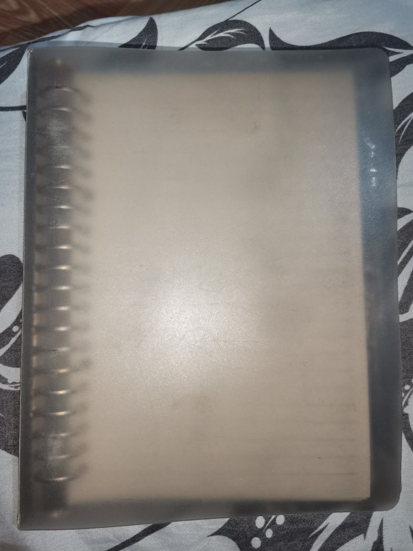 B&E A5 Binder Notebook Divider (Category: Stationery & School Supplies) located in Rodriguez. Submitted by johnpatrickzxc (Listing ID 1437344475, Image 1). Description: - A5 Binder Notebook - 20 Holes - Includes 9 Dividers - Size: 145mm x 210mm - Lined Paper - Spiral Binding - Free included papers - Used twice .