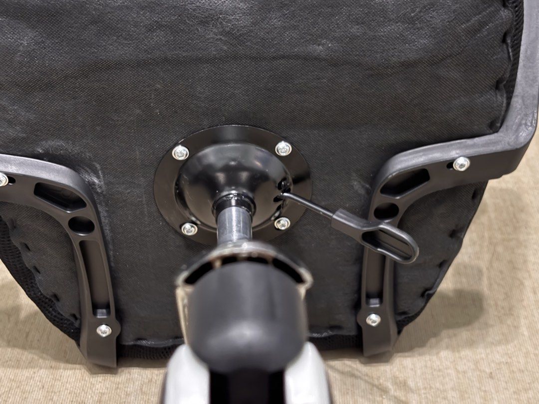 Black Mesh Office Chair (Category: Office Furniture & Fixtures) located in Victoria. Submitted by eliphalez (Listing ID 1437232053, Image 2). Description: Office chair features a breathable mesh back and a padded seat for comfort. It has a chrome base with wheels for easy movement. The armrests are curved and provide support. The chair has a height adjustment lever. It's a practical and functional addition to any workspace. Rfs: Maliit sakin,inas