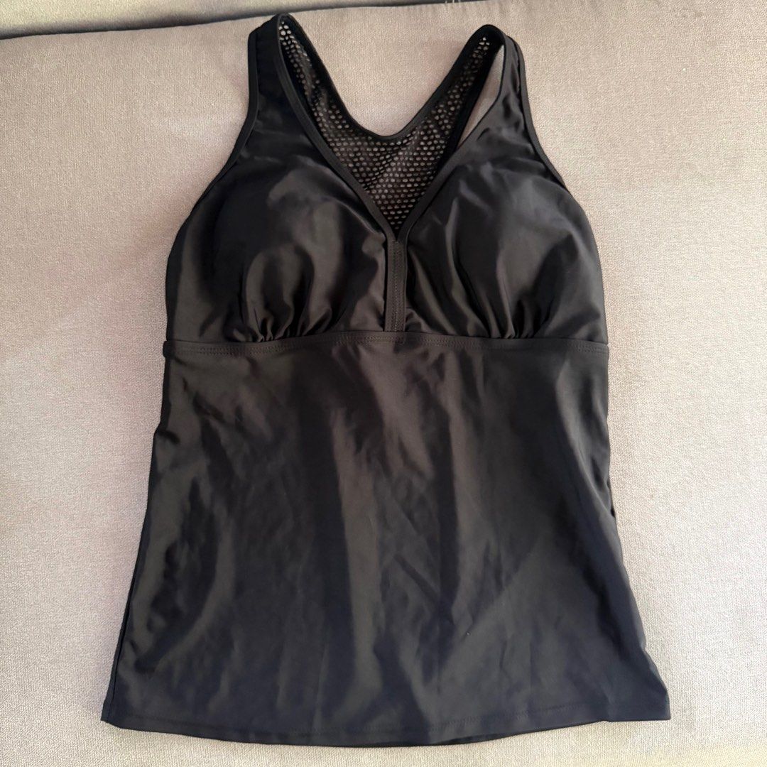 Black Racerback Tankini Swimsuit Set In Medium (Category: Bikinis & Swimsuits) located in San Antonio. Submitted by alee.sav (Listing ID 1437269680, Image 1). Description: Rfs: extras.