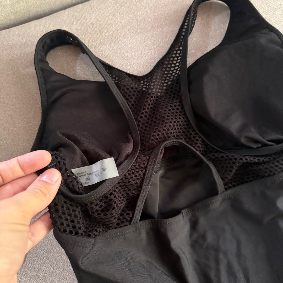 Black Racerback Tankini Swimsuit Set In Medium (Category: Bikinis & Swimsuits) located in San Antonio. Submitted by alee.sav (Listing ID 1437269680, Image 3). Description: Rfs: extras.