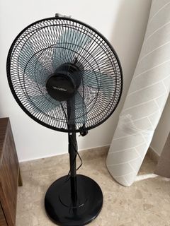 (Category: ) located in . Submitted by ciriya (Listing ID 1437256658, Image 1). Description: .
