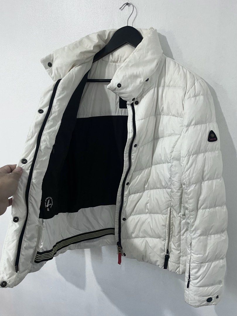 Bogner fire + ice womens medium white winter puffer jacket top tops (Category: Coats, Jackets and Outerwear) located in Quezon City. Submitted by johnofmanila (Listing ID 1437300944, Image 1). Description: Dimes 19wx25L Medium Bogner fire + ice puffer High endd jacket Condition Excellent! Item storage code b32A.